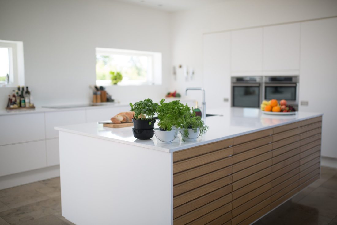 7 Small Ways to Update Your Kitchen in a Big Way!