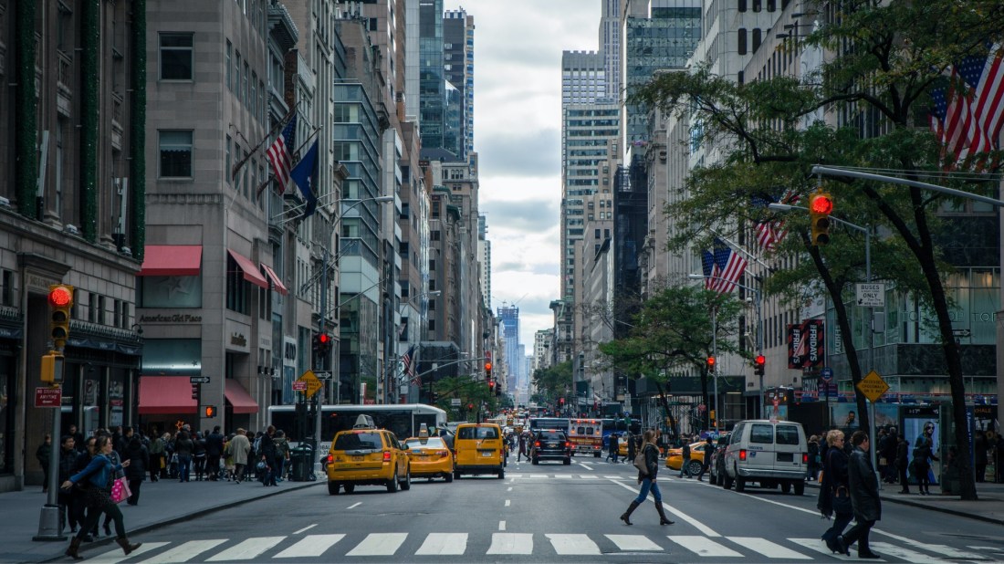 7 Reasons Downtown Living Rocks