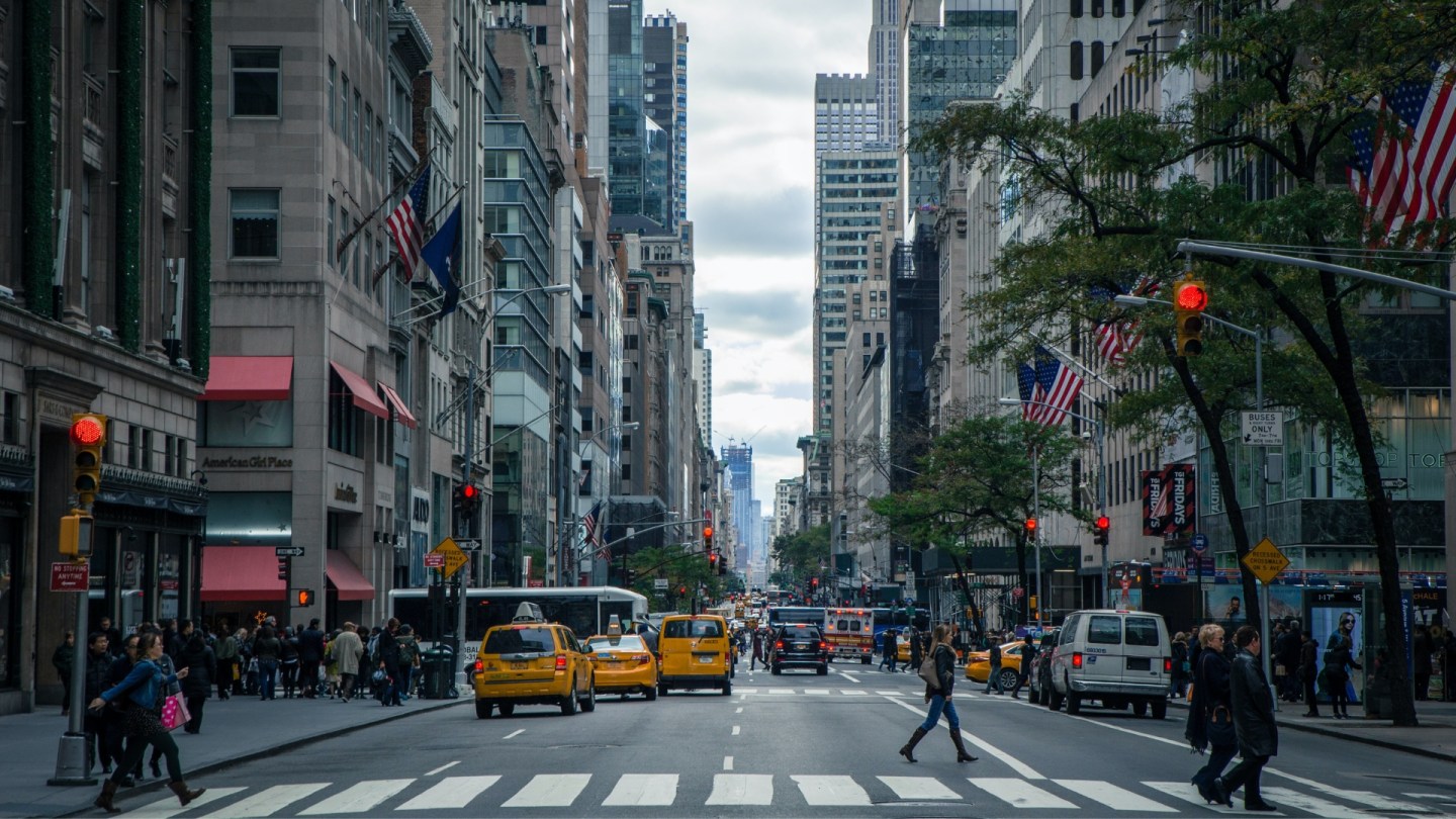 7 Reasons Downtown Living Rocks