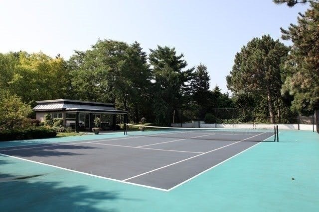 Toronto-houses-for-sale-Bridlepath_10