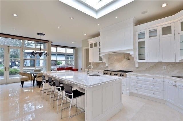 Toronto-houses-for-sale-Bridlepath_4