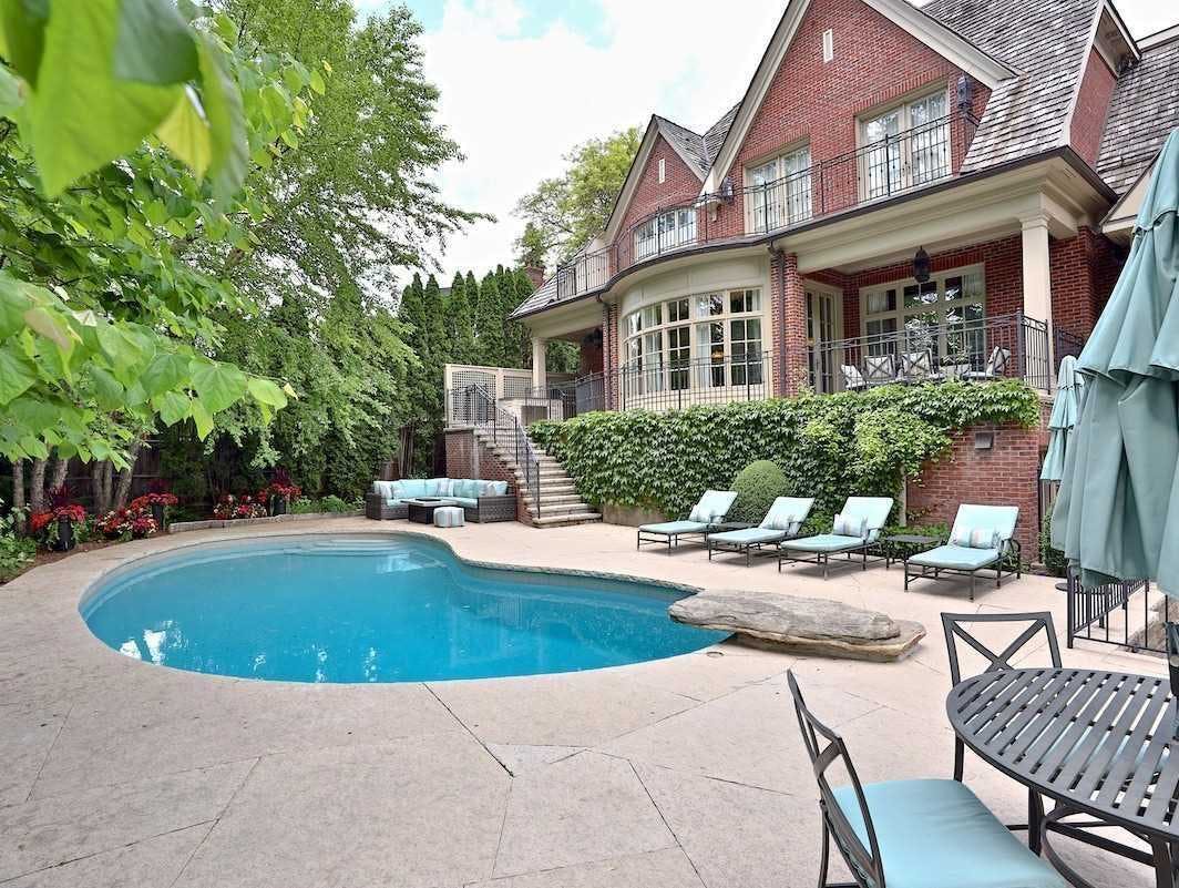 Toronto-houses-for-sale-Hedgewood_10