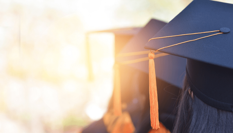 RE/MAX of Western Canada Awards $16,000 to High School Graduates