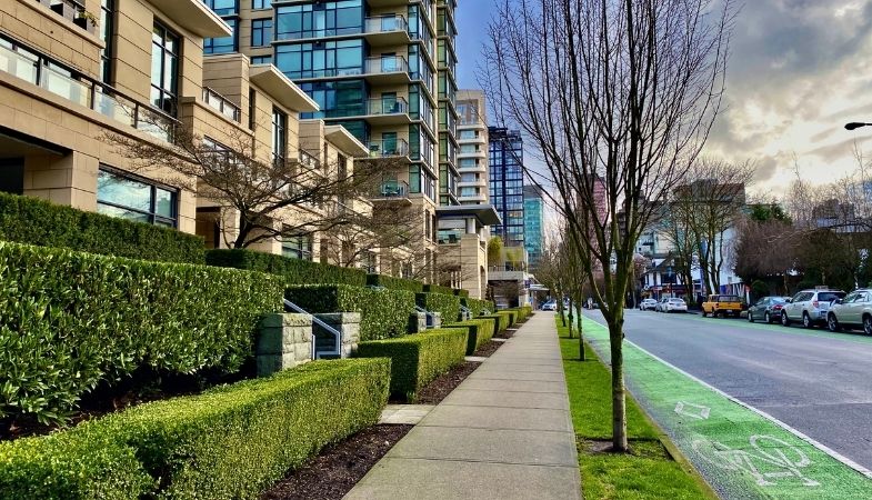 Survey Reveals that Homeowners are Leaving the BC Housing Market