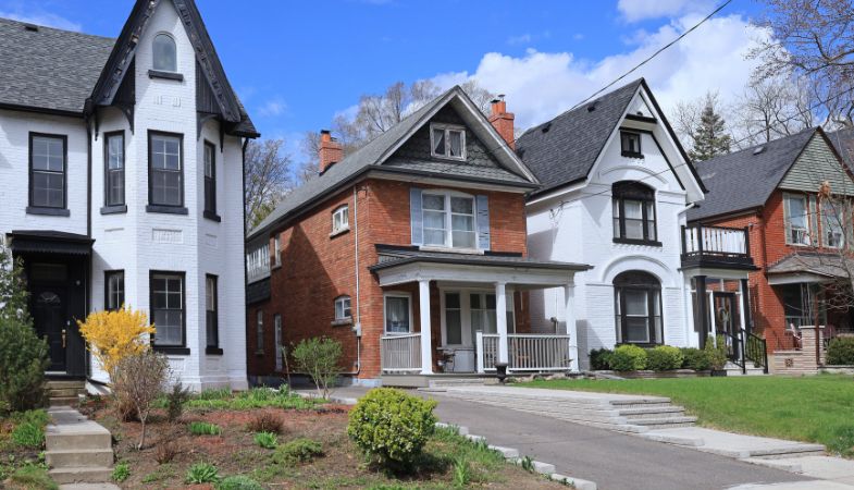 A Beginner’s Guide to Flipping a House
