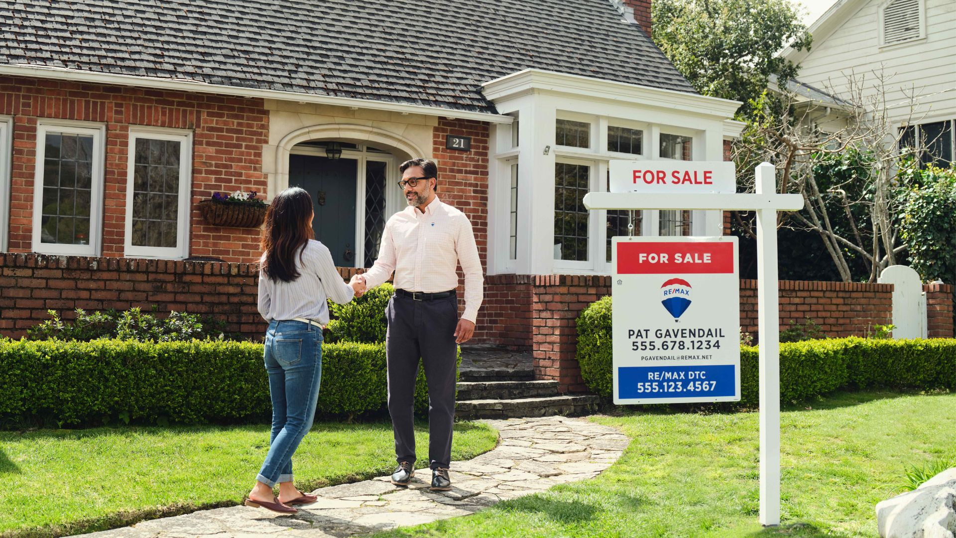 How to Be Successful in Today’s Competitive Housing Market