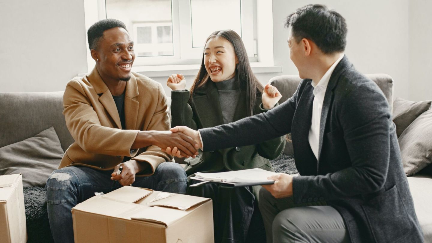 How to Use a Home Equity Loan to Buy a Second Home