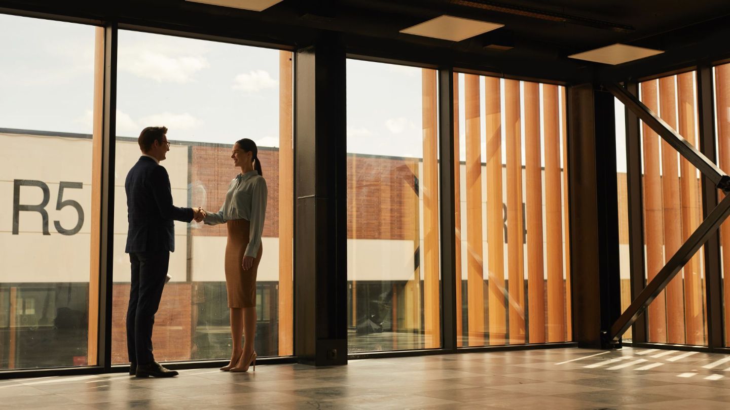 Renegotiating Your Retail Space Lease: When, Why And How to Approach Your Landlord