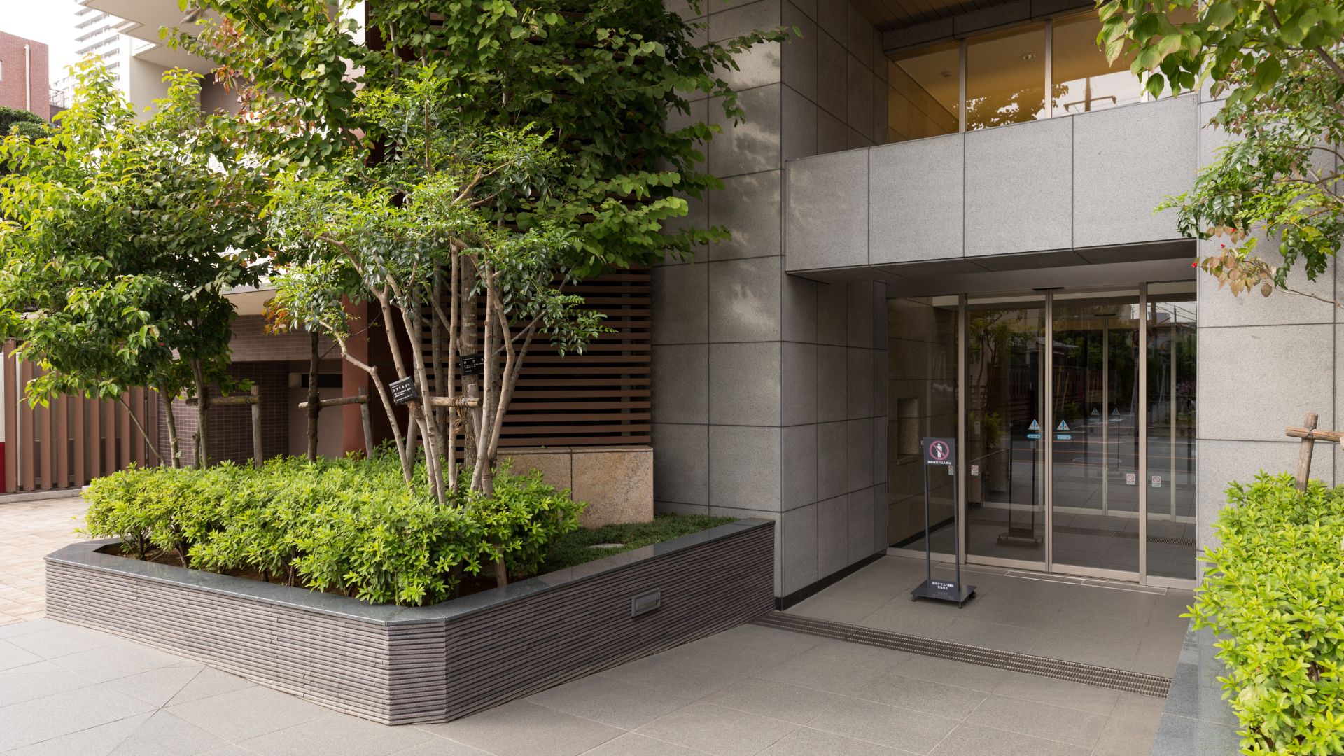 Is Investing in Canadian Real Estate Still a Good Idea?