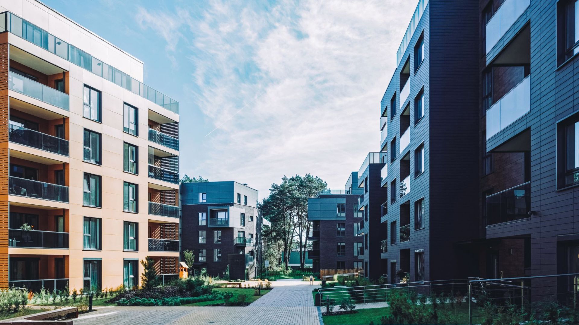 Greater Toronto Commercial Real Estate Overview (2025)