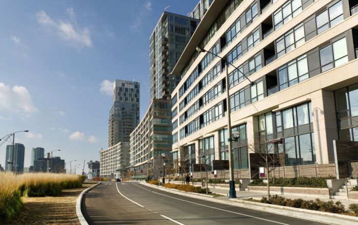 Toronto housing market apartments
