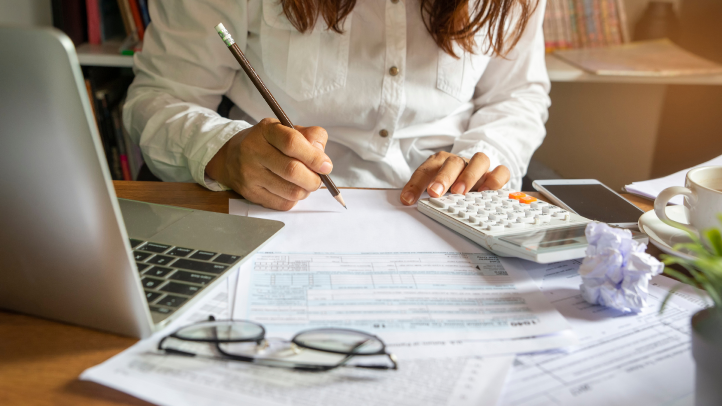 How to Save for a Down Payment While Renting