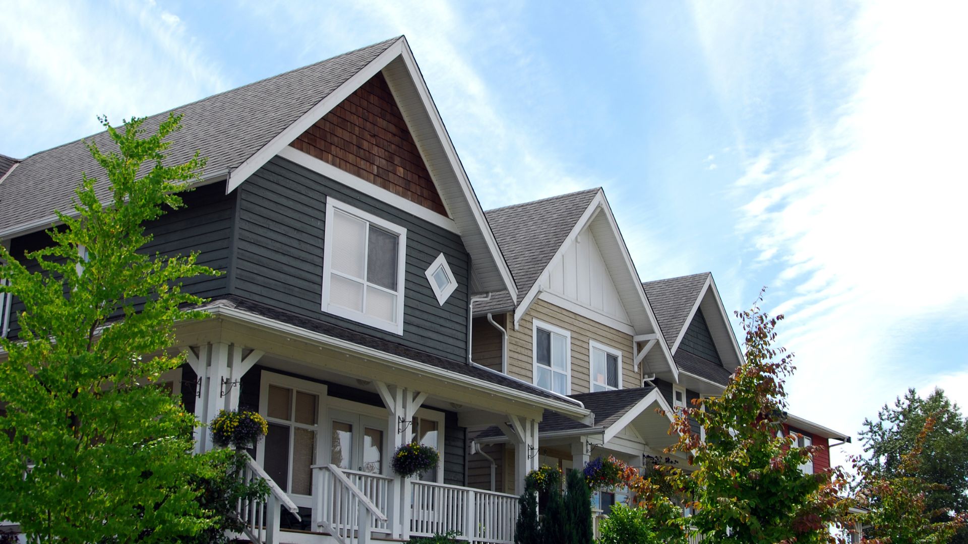 Buyers Edge Back into Affordable Detached Markets: 2025 REMAX Hot Pocket Communities Report